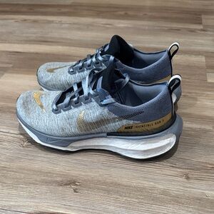 Nike Invincible 3 Shoes